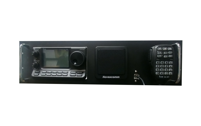 ICOM IC-7100 with Speaker, Magnetic Mic Mount, and RJ45